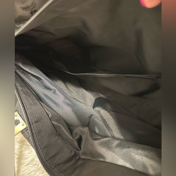 MCM canvas tote - Picture 3 of 16